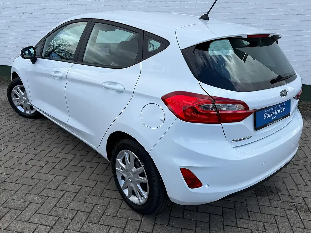 Ford Fiesta - Thumbnail 5