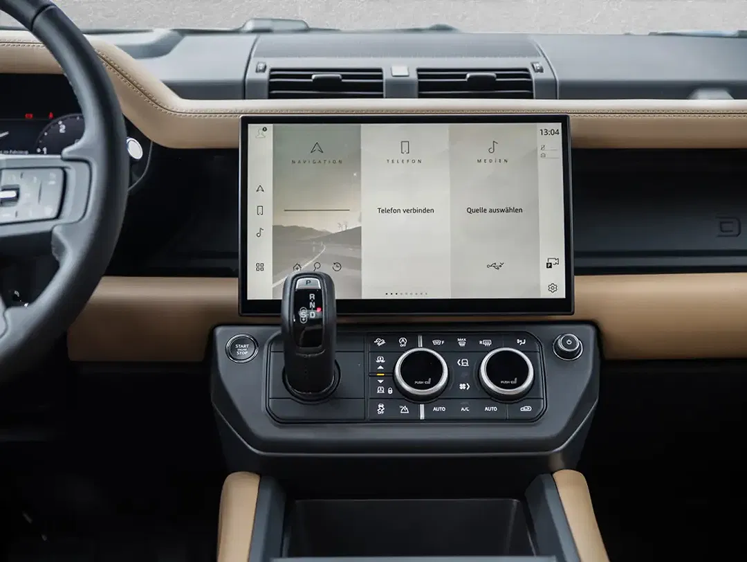 Land Rover Defender - Thumbnail 11