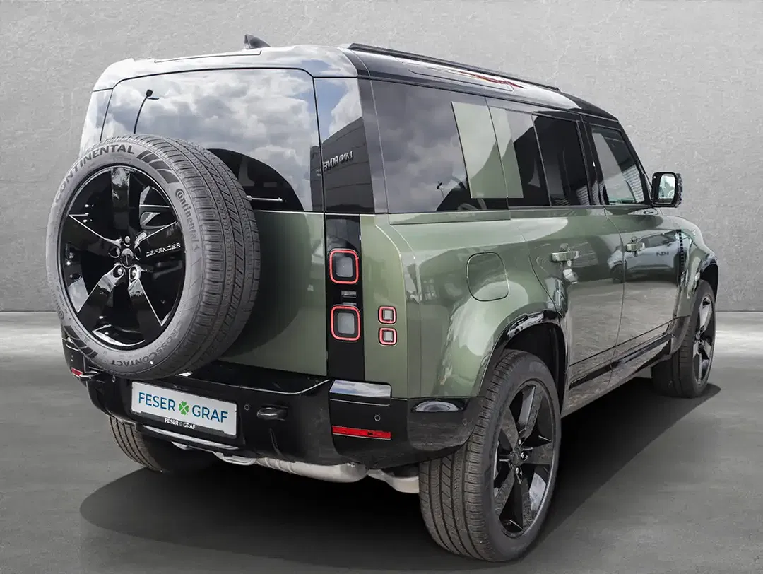 Land Rover Defender - Thumbnail 2