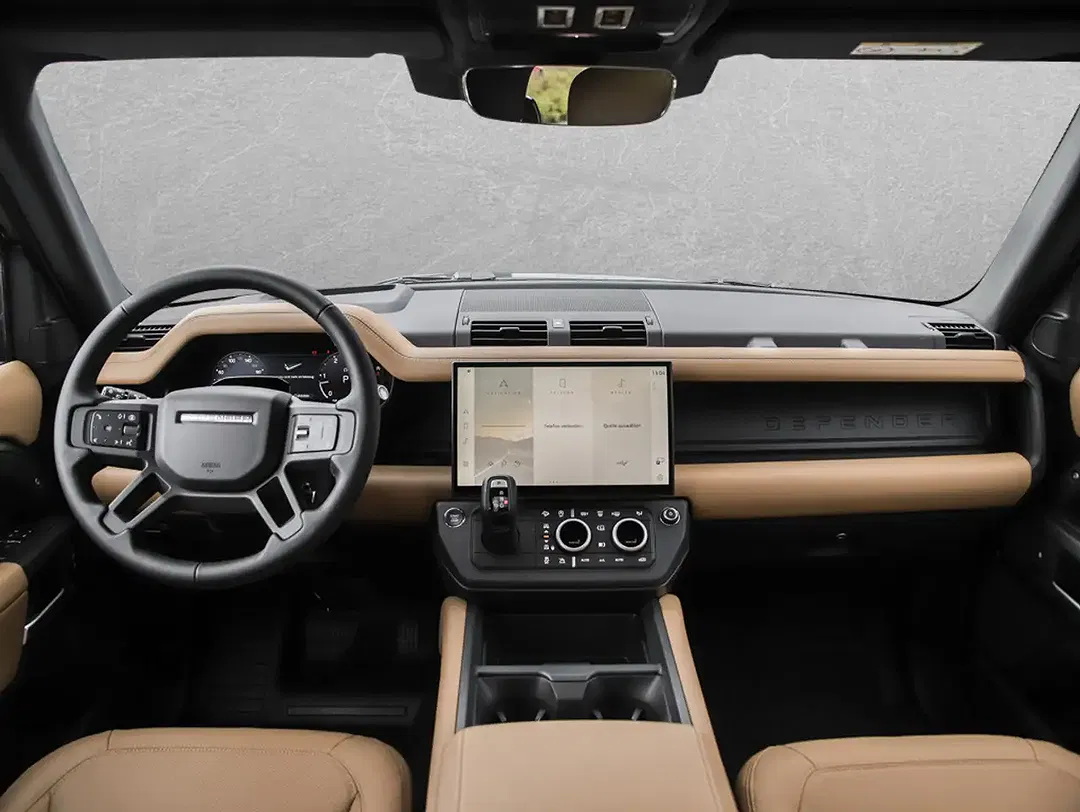 Land Rover Defender - Thumbnail 4