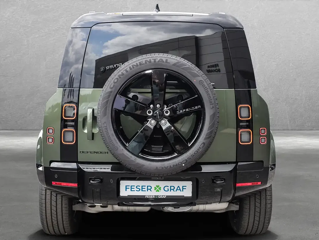 Land Rover Defender - Thumbnail 7