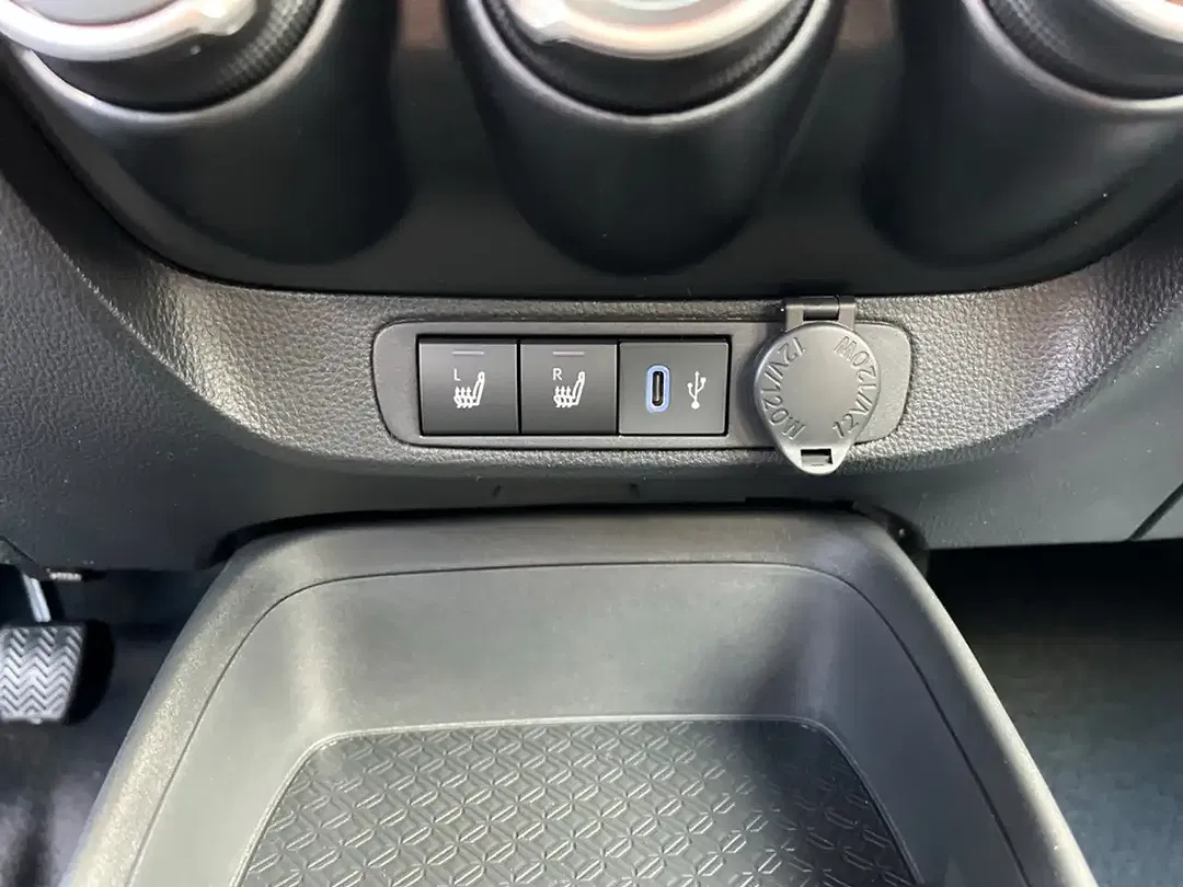 Toyota Aygo X - Thumbnail 13