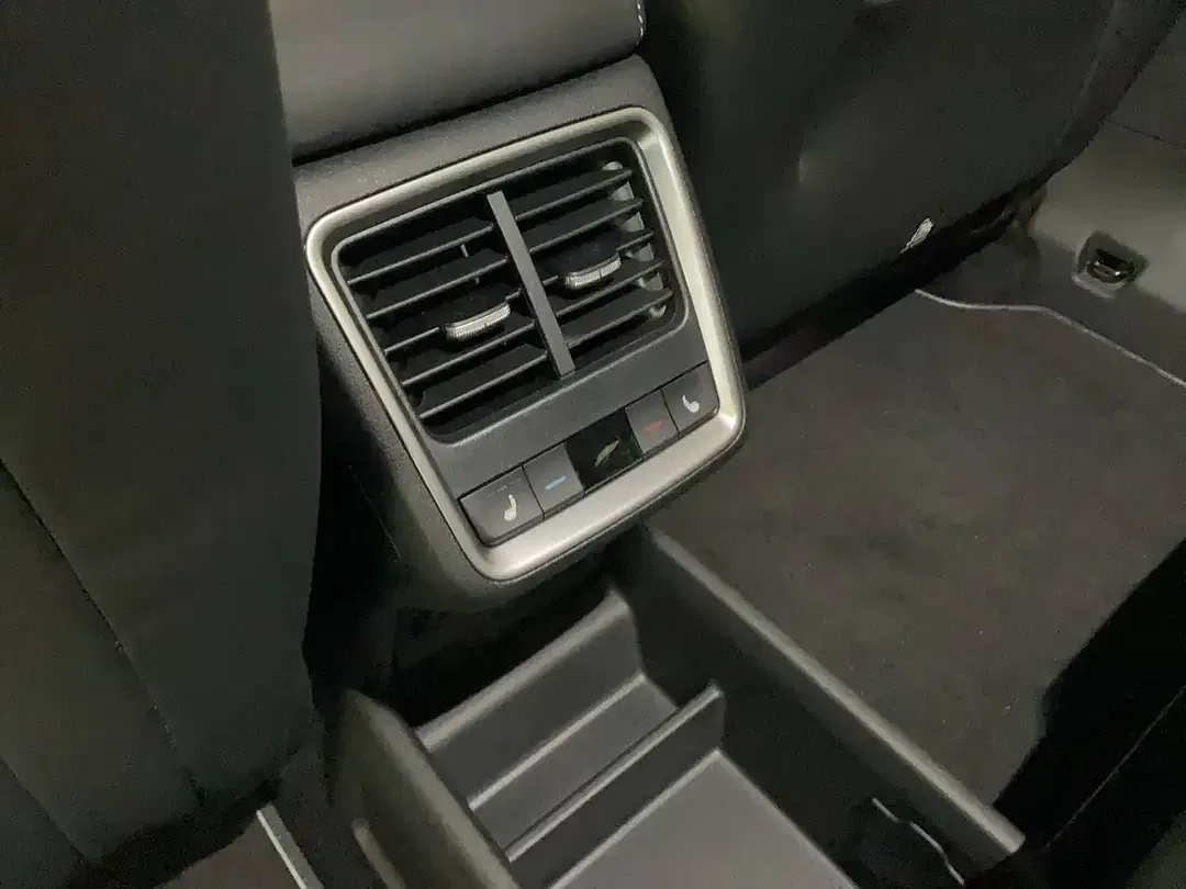 Skoda Elroq - Thumbnail 21