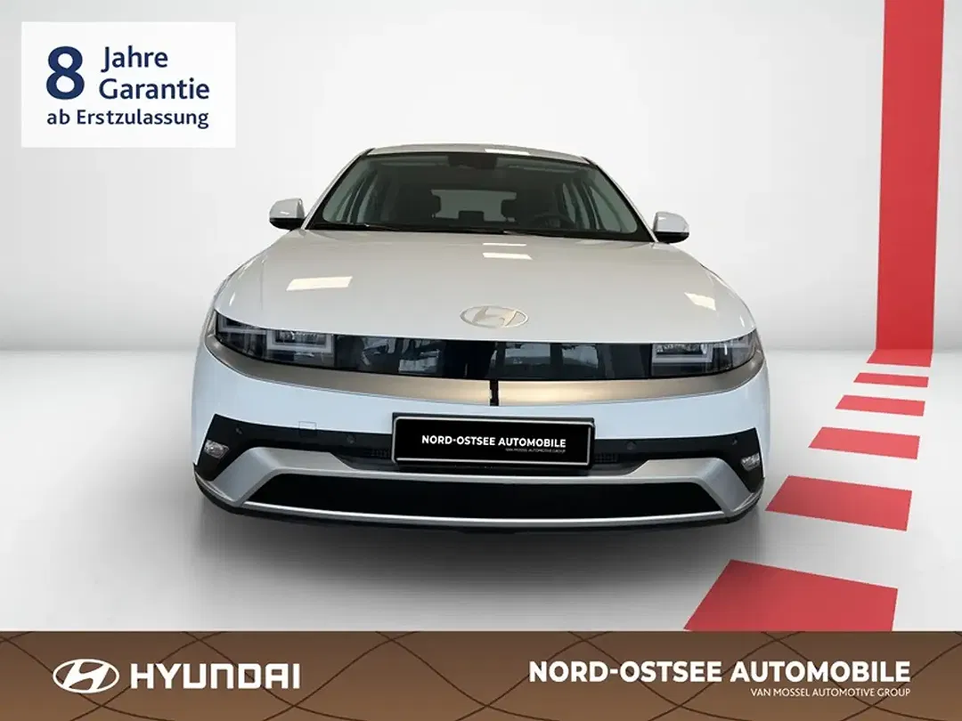 Hyundai IONIQ 5 - Thumbnail 6