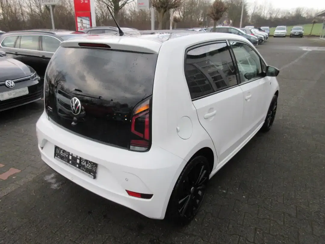 Volkswagen up! 1.0 R-Line - foto 2