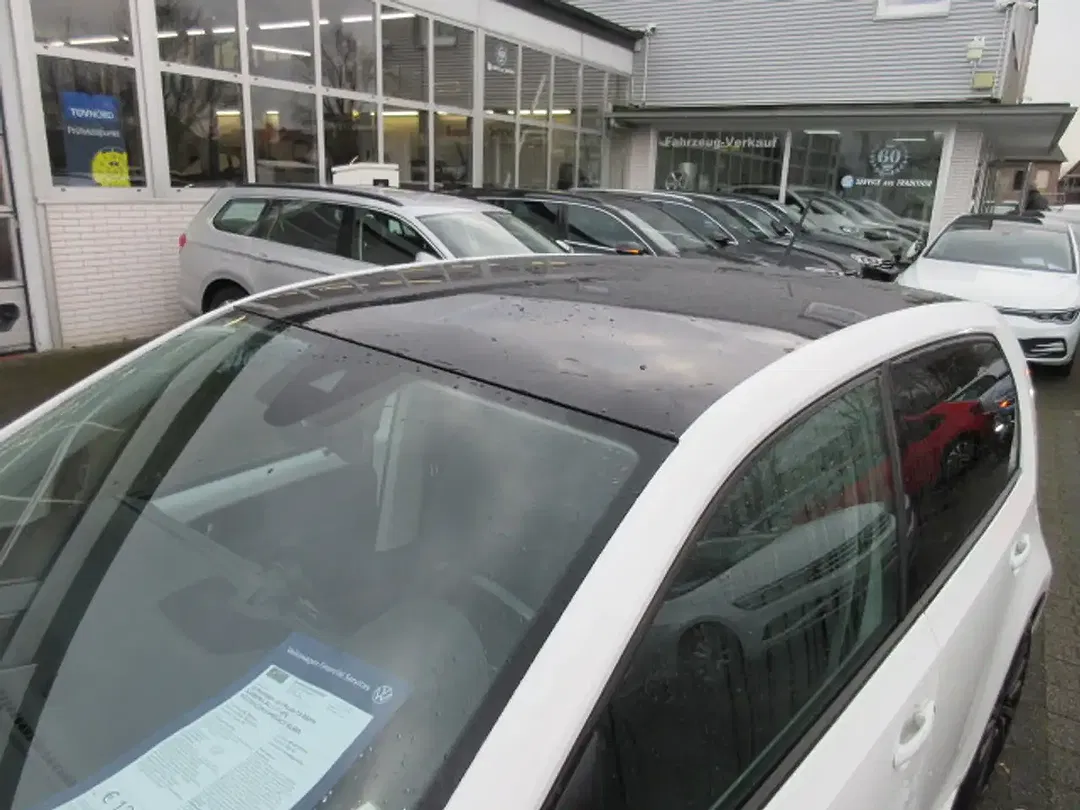 Volkswagen up! - Thumbnail 7