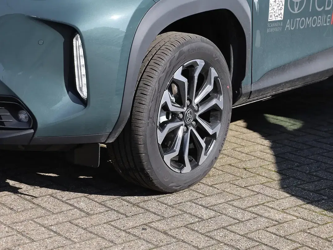 Toyota Yaris Cross - Thumbnail 10
