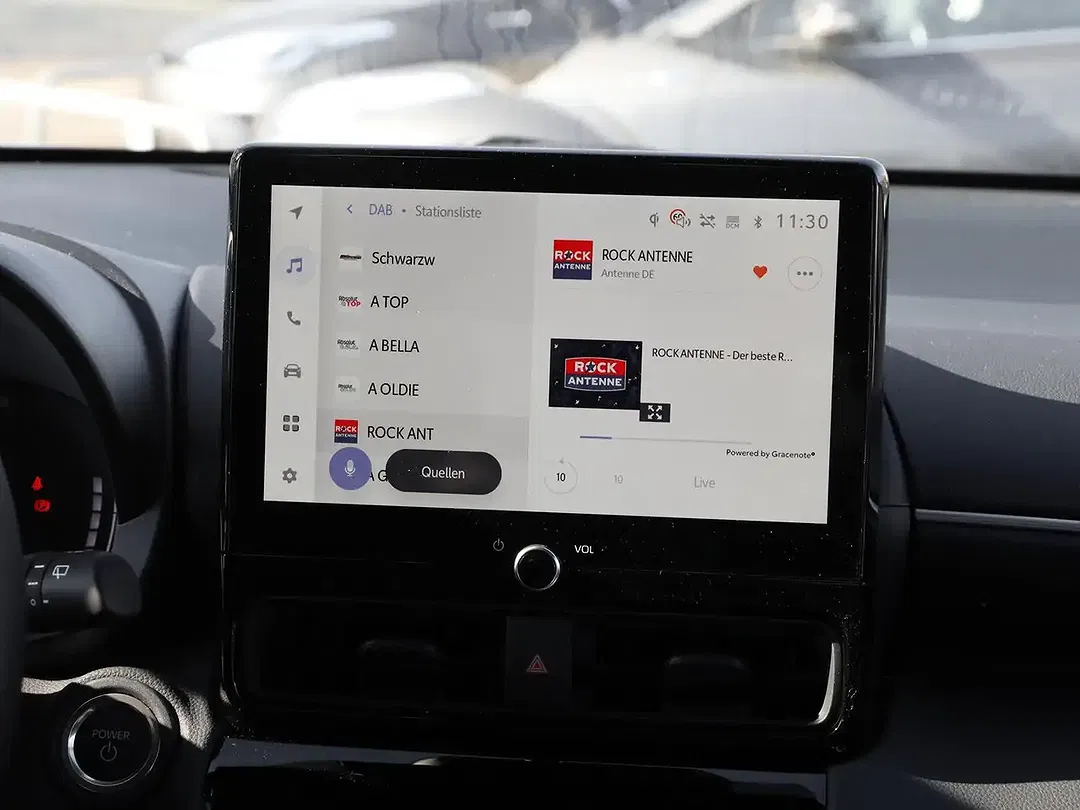 Toyota Yaris Cross - Thumbnail 9