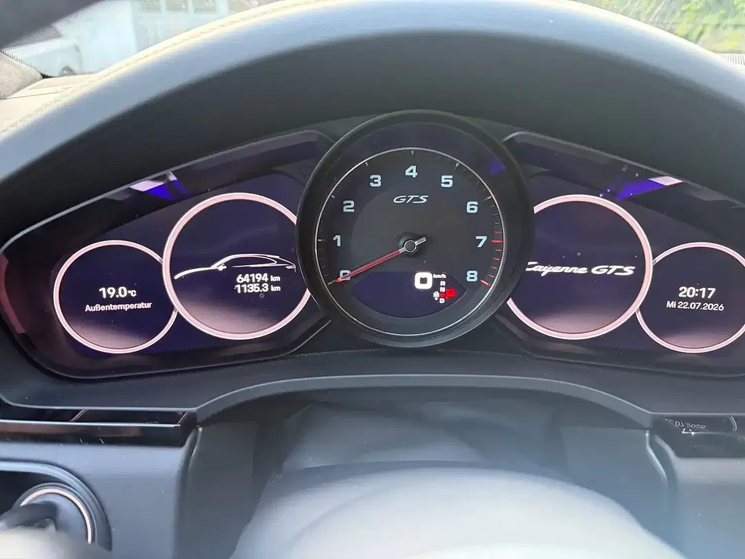 Porsche Cayenne - Thumbnail 17