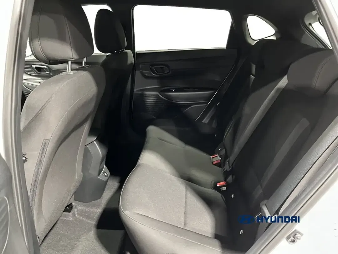 Hyundai i20 - Thumbnail 9
