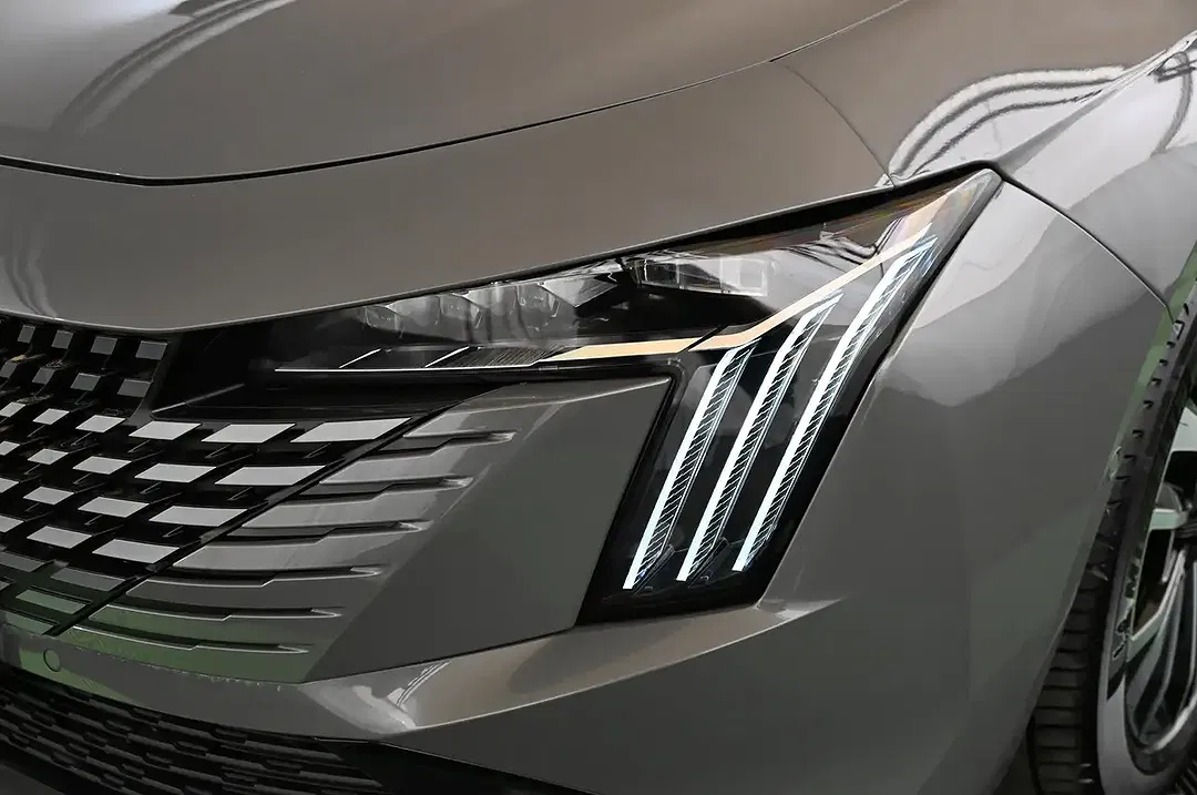 Peugeot 508 - Thumbnail 8
