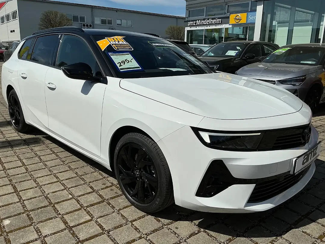 Opel Astra - Afbeelding 1