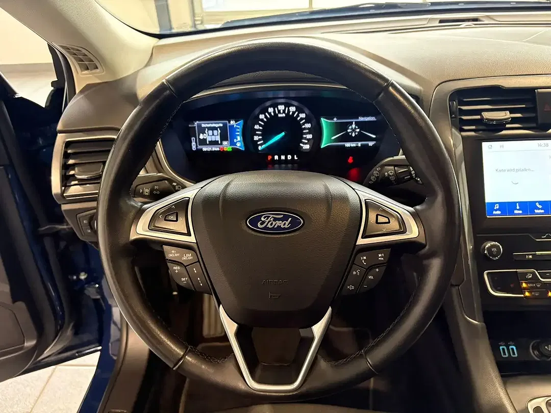 Ford Mondeo - Thumbnail 10