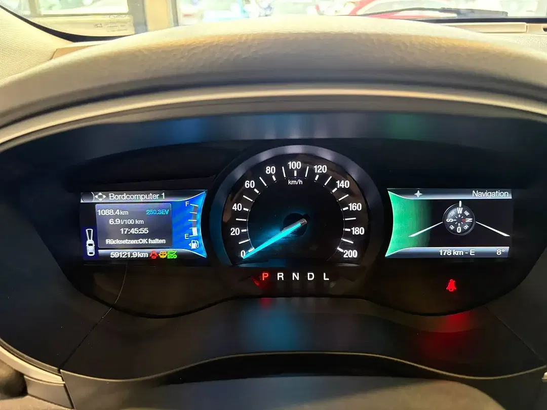 Ford Mondeo - Thumbnail 7