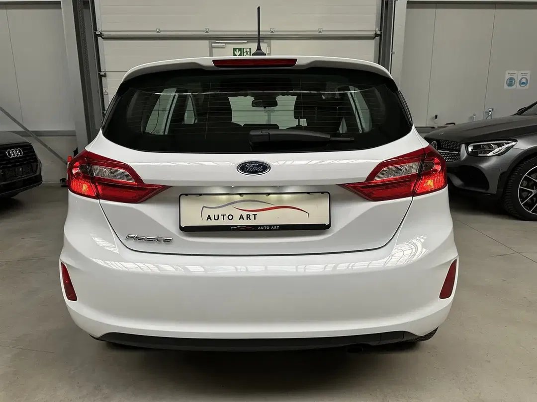 Ford Fiesta - Thumbnail 3