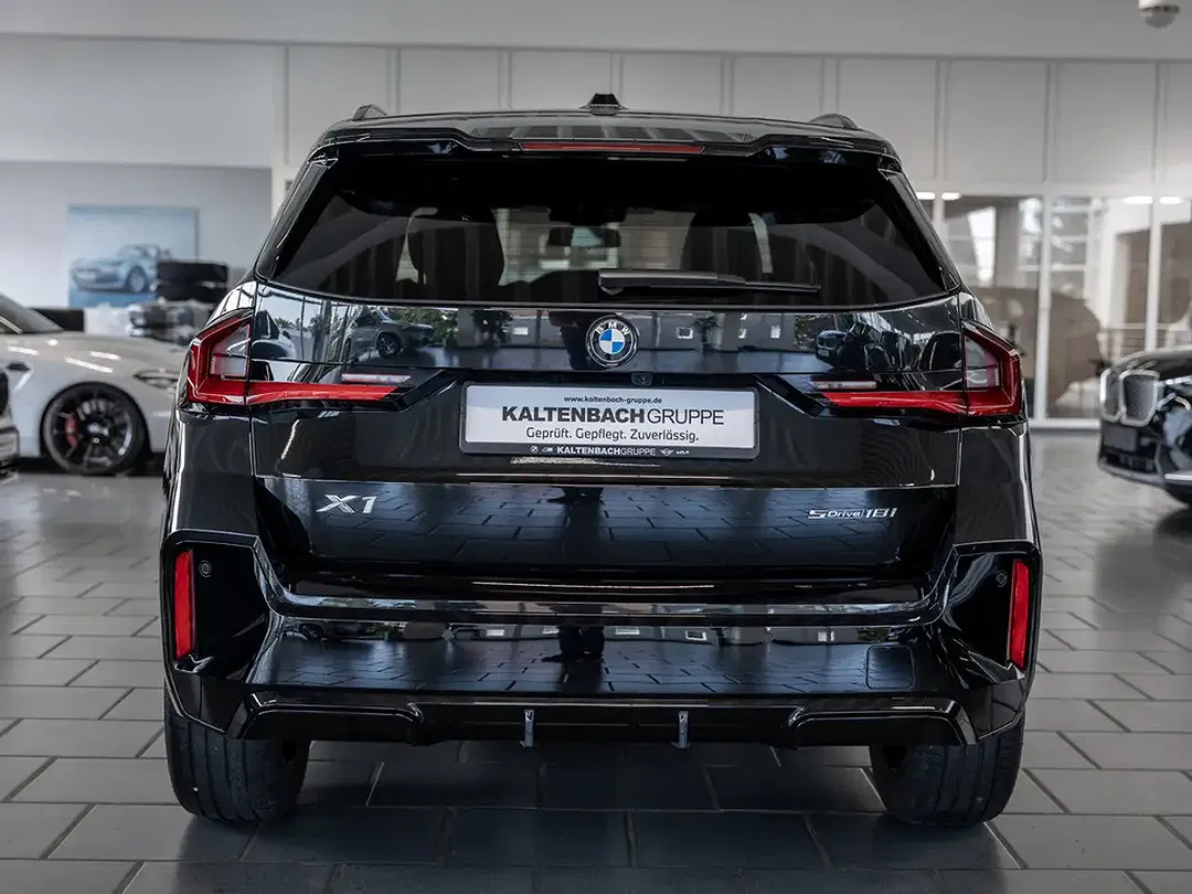 BMW X1 - Thumbnail 5
