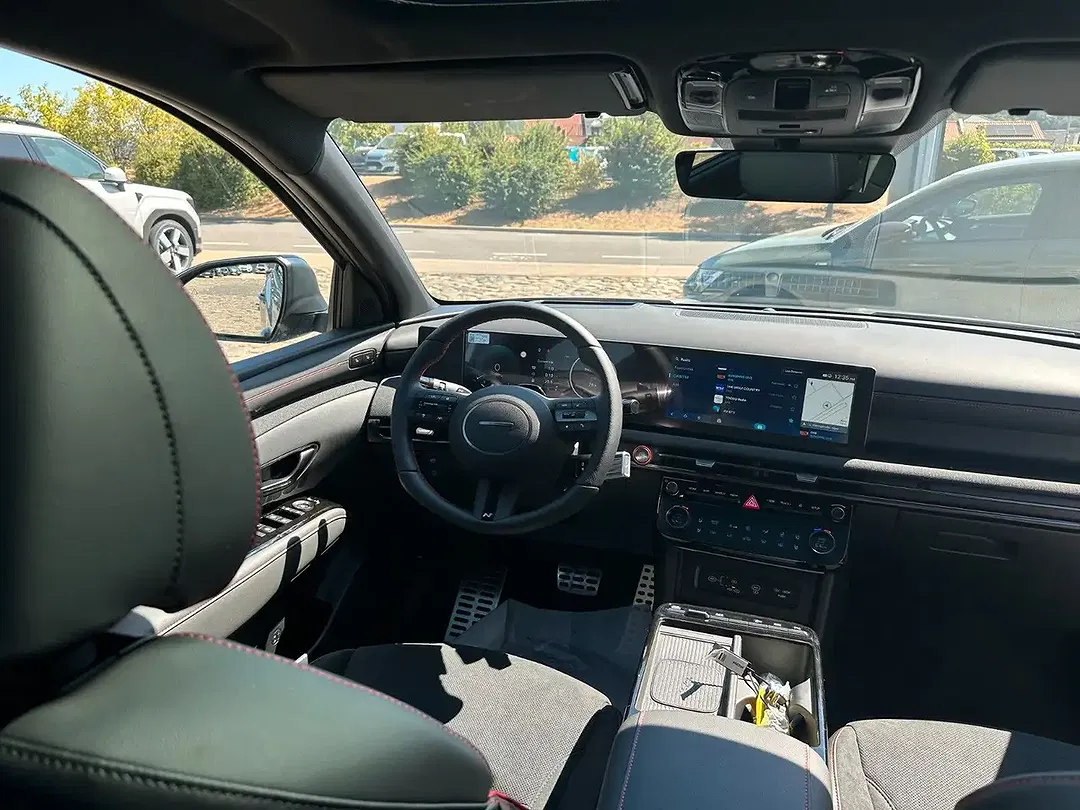 Hyundai TUCSON - Thumbnail 9