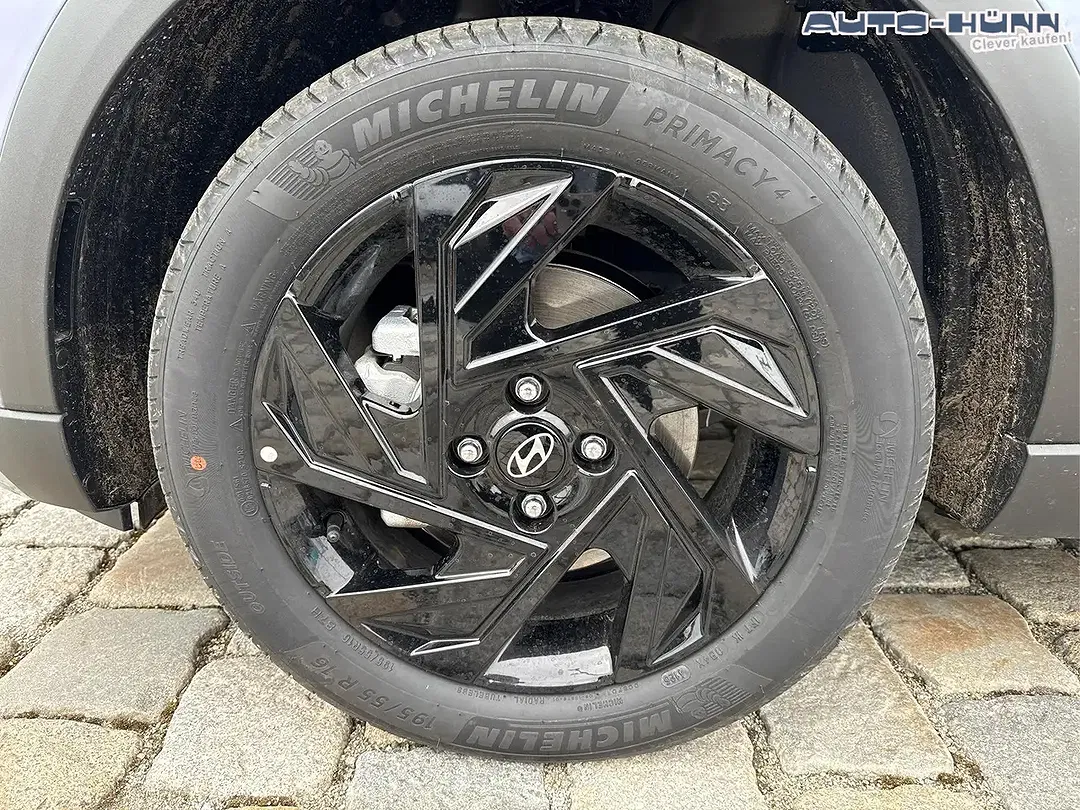 Hyundai BAYON - Thumbnail 13