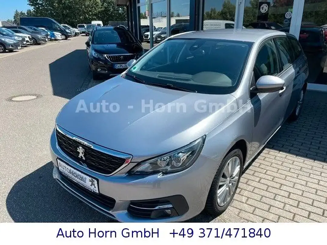 Peugeot 308 EAT8 Active Pack SW - foto 1