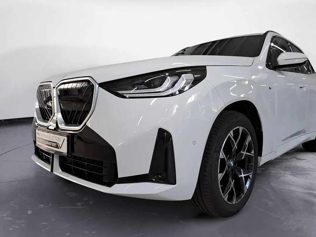 BMW X3 - Thumbnail 12