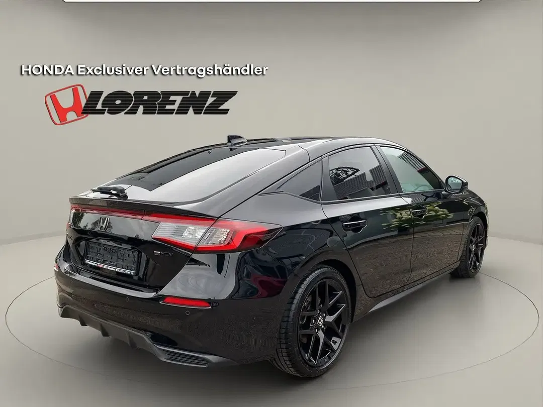 Honda Civic - Thumbnail 5