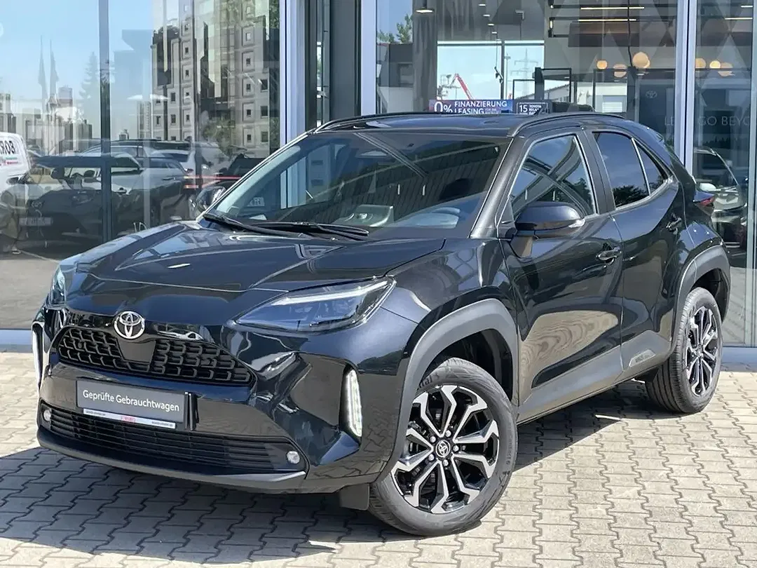Toyota Yaris Cross - Thumbnail 1