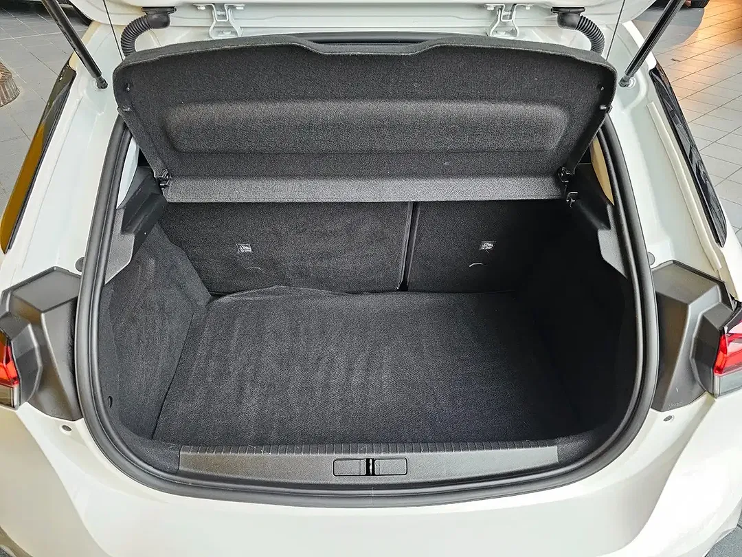 Opel Corsa - Thumbnail 12
