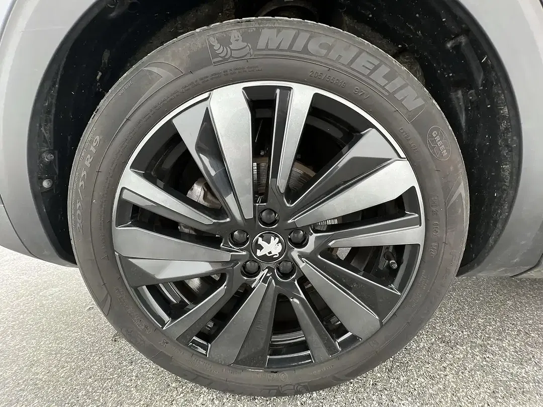 Peugeot 3008 - Thumbnail 10