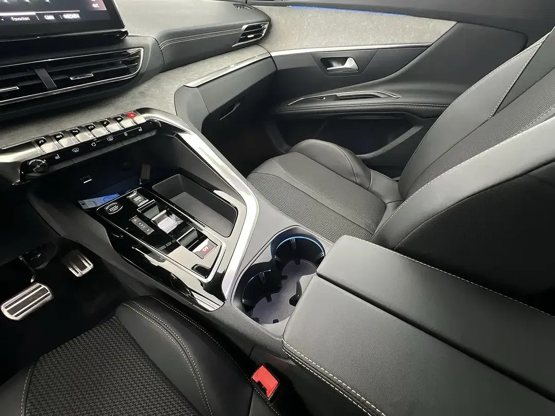Peugeot 3008 - Thumbnail 14