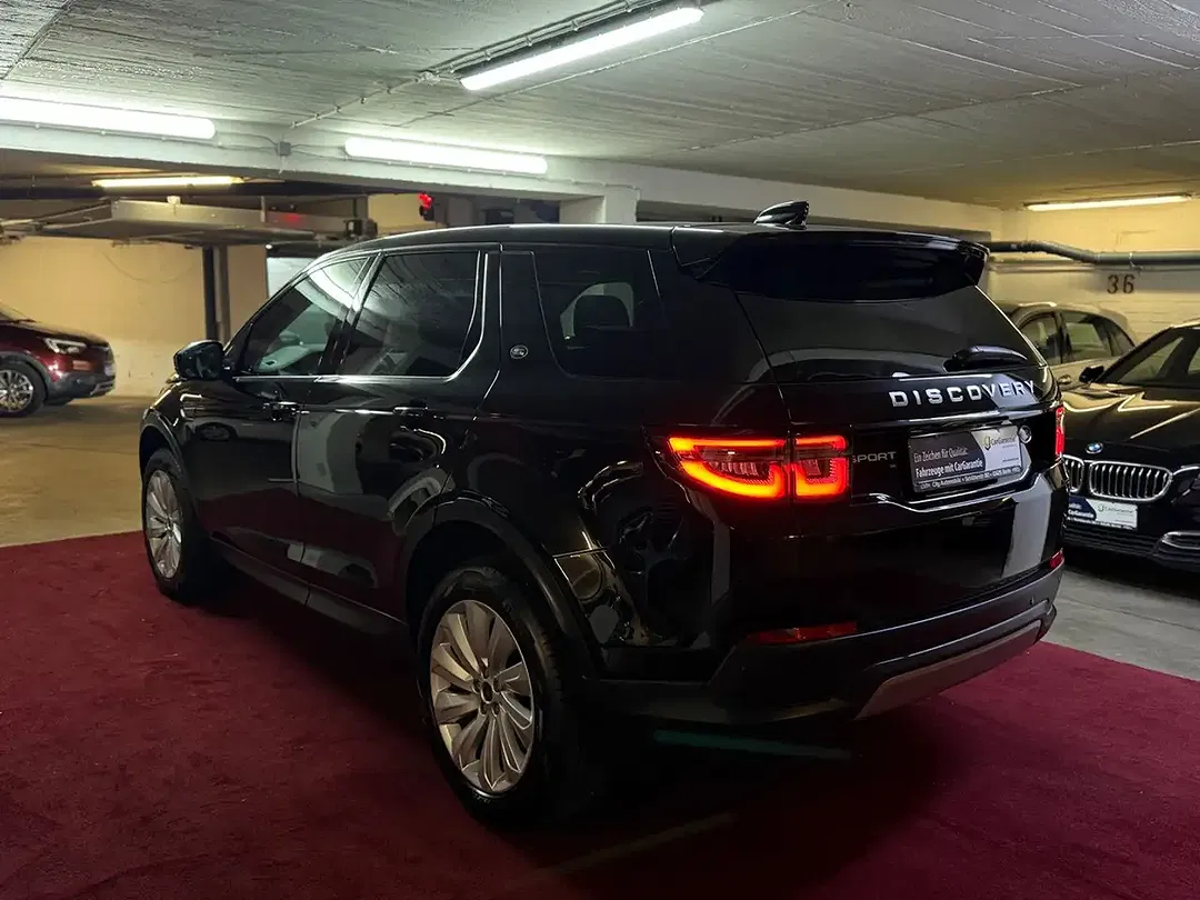 Land Rover Discovery - Thumbnail 5