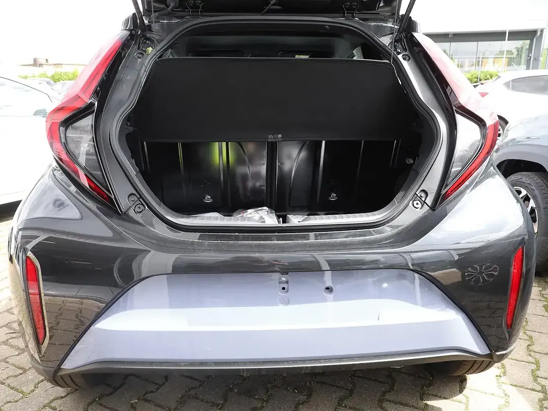 Toyota Aygo X - Thumbnail 10