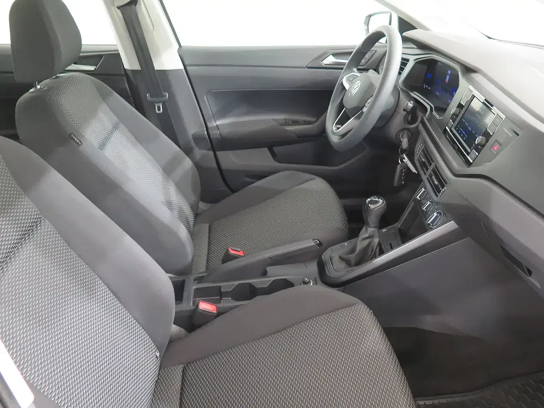 Volkswagen Polo - Thumbnail 10