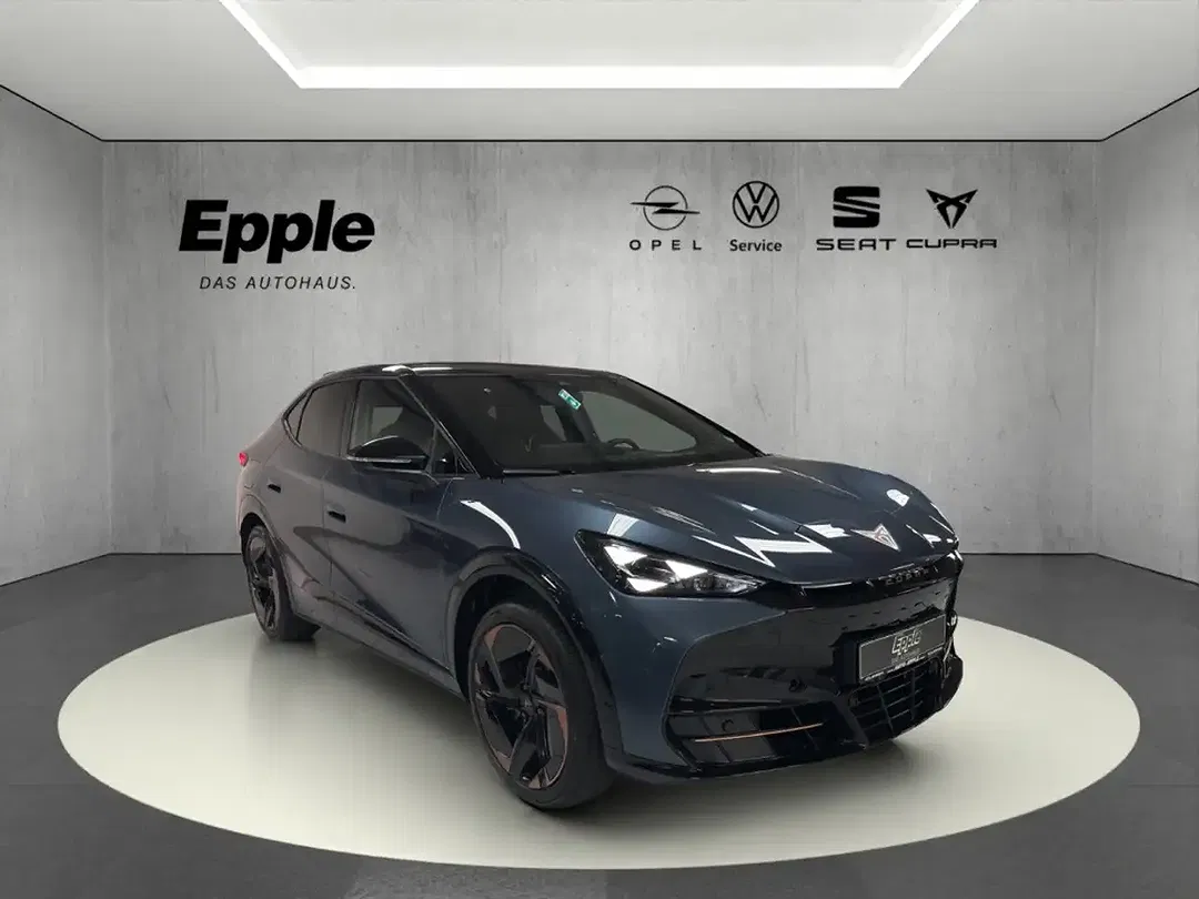 CUPRA Tavascan - Thumbnail 3