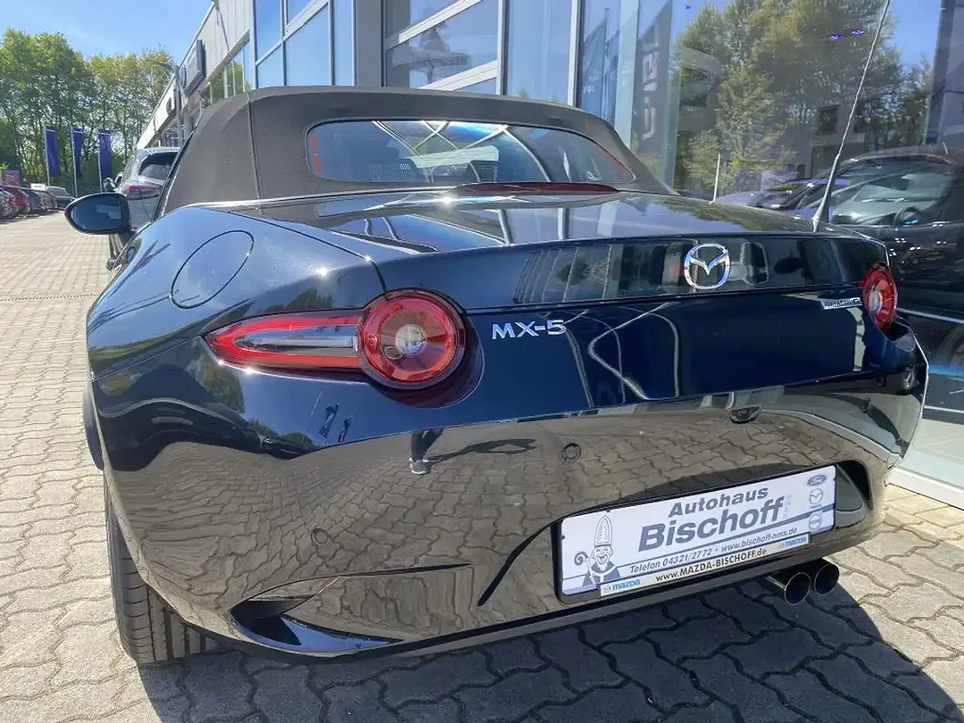 Mazda MX-5 - Thumbnail 8