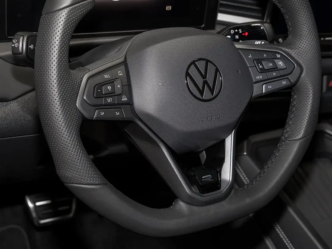 Volkswagen T-Roc - Thumbnail 10