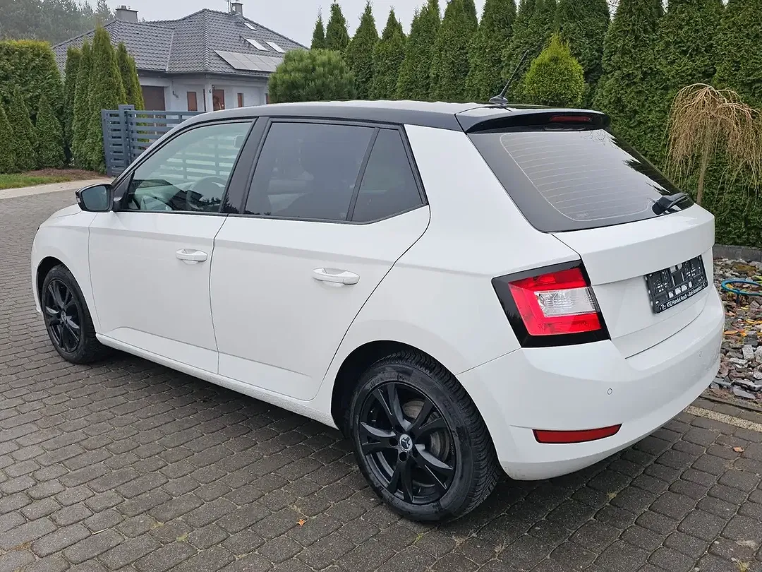 Skoda Fabia - Thumbnail 5