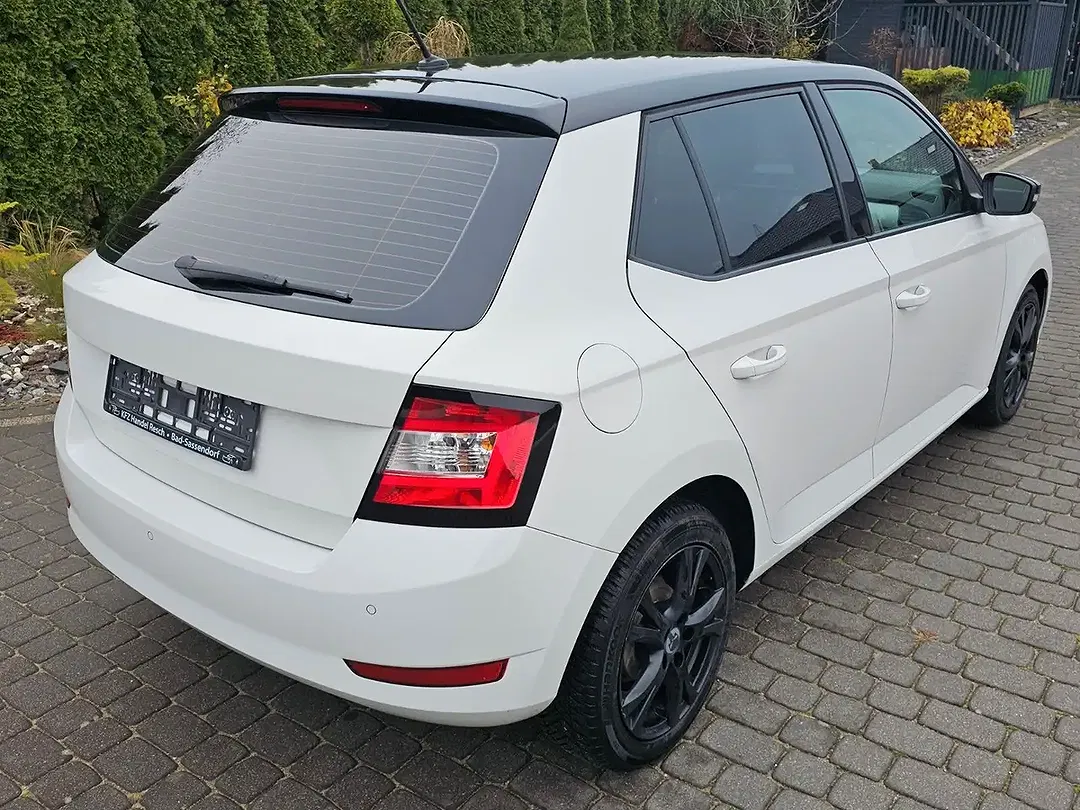 Skoda Fabia - Thumbnail 8