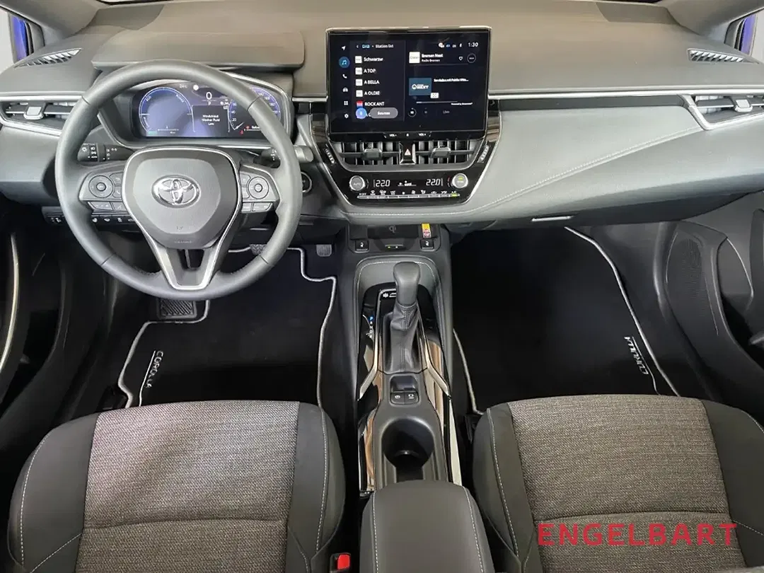 Toyota Corolla - Thumbnail 8