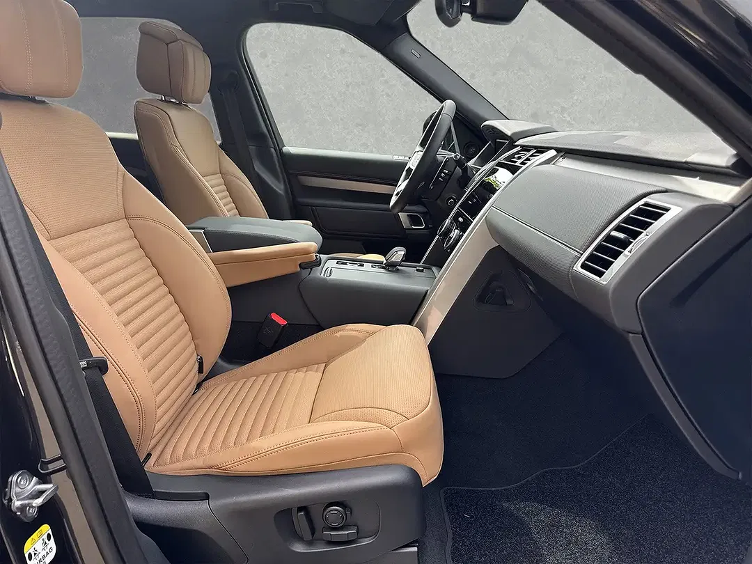 Land Rover Discovery - Thumbnail 3