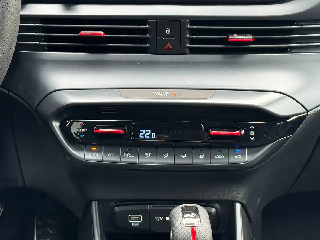 Hyundai i20 - Thumbnail 14