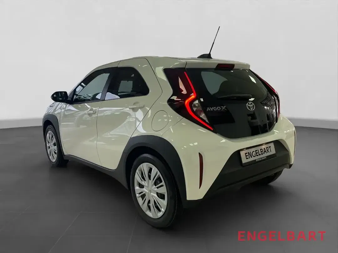 Toyota Aygo X - Thumbnail 2