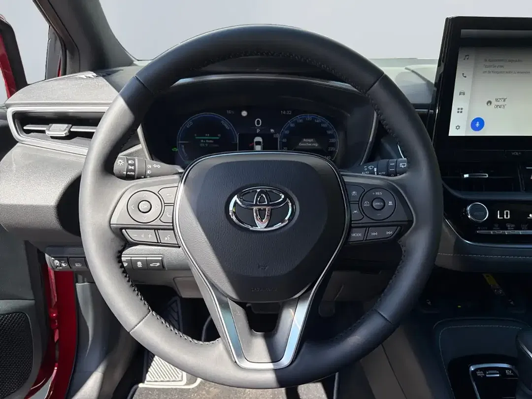 Toyota Corolla - Thumbnail 8