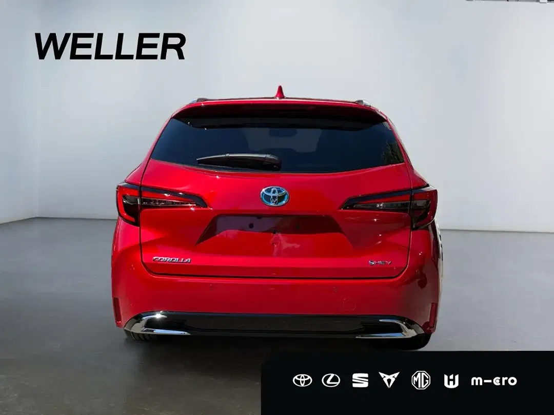 Toyota Corolla - Thumbnail 4