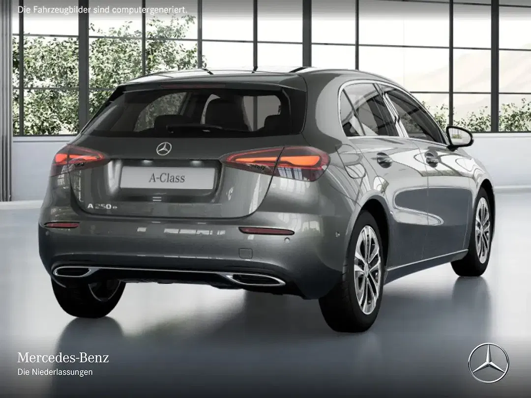 Mercedes-Benz A 250 - Thumbnail 4