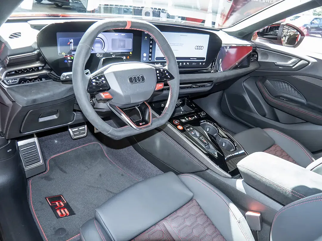Audi RS5 - Thumbnail 7