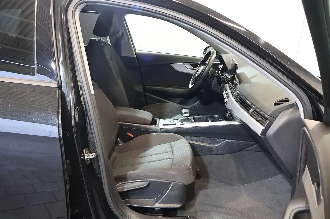 Audi A4 - Thumbnail 14