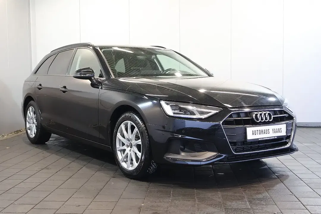 Audi A4 - Thumbnail 3
