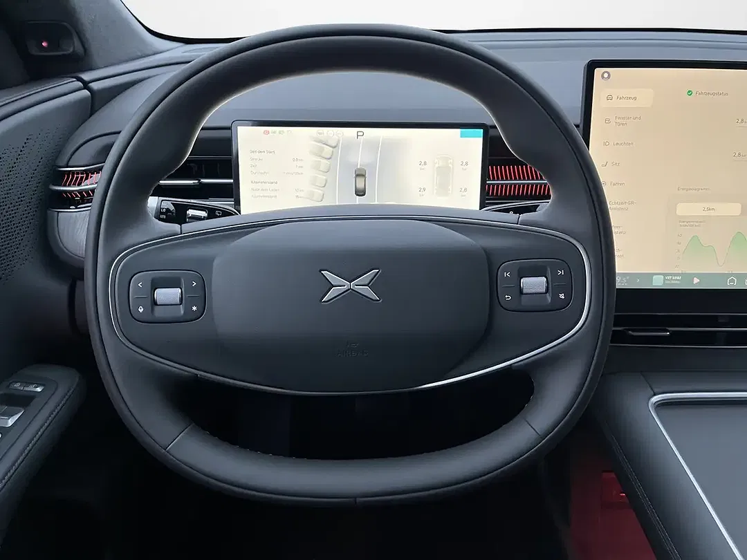 Xpeng G6 - Thumbnail 8