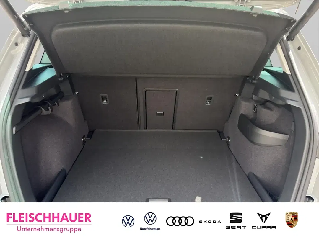 Skoda Karoq - Thumbnail 13