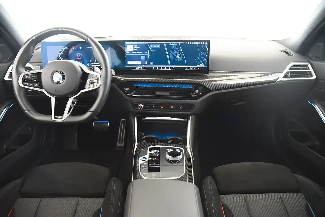 BMW 320 - Thumbnail 9